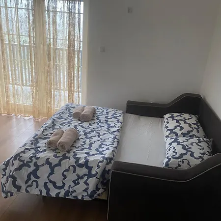 Amon Apartment Meljak